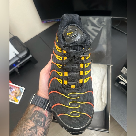 Nike Air Max 97 Plus Black Shock Orange size 9.5 - Picture 4 of 8